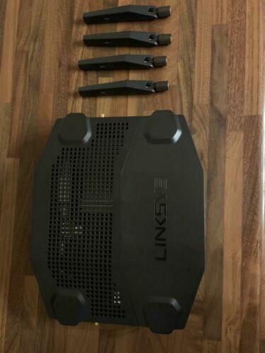 Linksys WRT 32X Gaming router