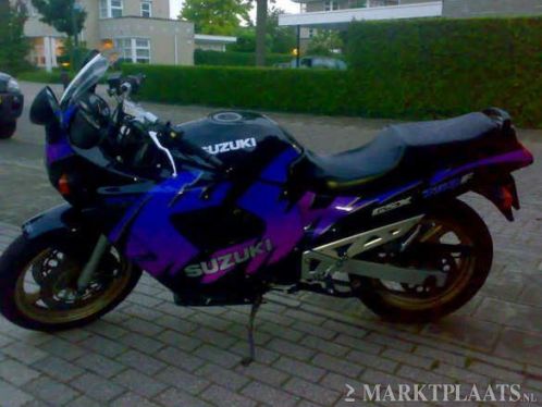 LOOPSLOOP Suzuki GSX-F 750