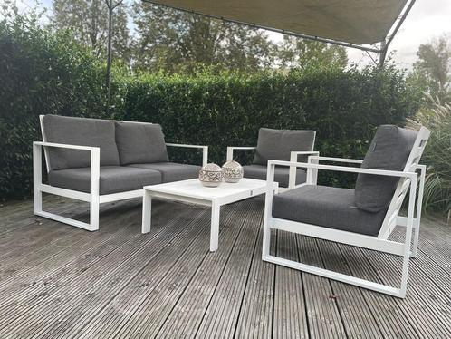 Loungeset 4 persoons ( zeer goede staat )