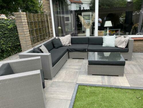 Loungeset incl stoel en hocker