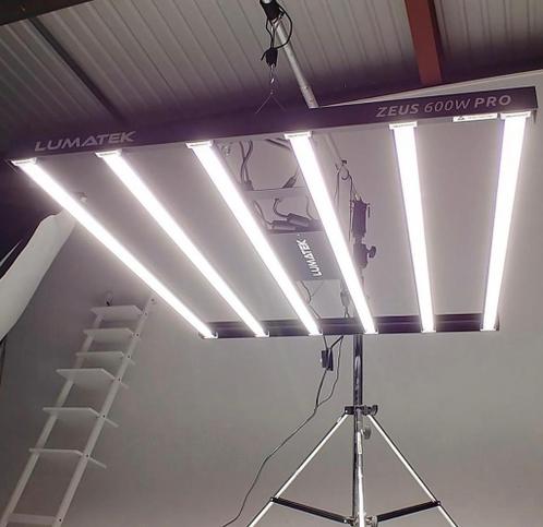 Lumatek LED Kweeklamp  Laagste Prijsgarantie Kweekspullen