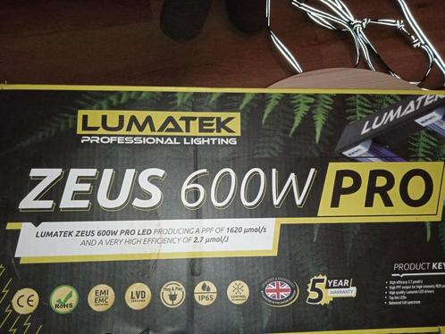 Lumatek Zeus 600w pro led kweeklamp Inc. Gratis rope rachet