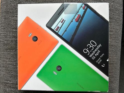Lumia 930 (Windows 10 mobile) Boxed
