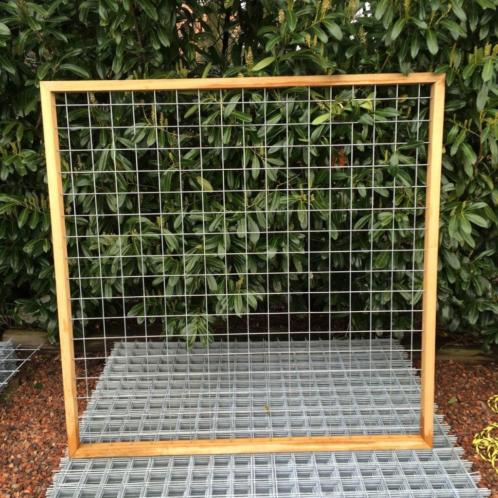 Luxe draadscherm trellis hardhout kader 180 cm hoogte