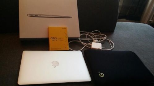 Mac book Air, 256 GB, 13 inch, mid 2013, met bon