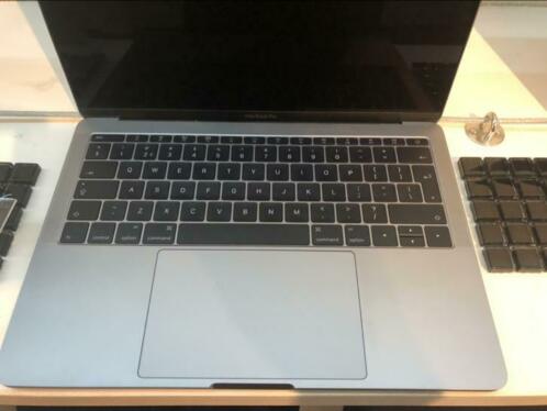 MacBook 12 inch  1.3 GHz M5  512GB SSD  nieuw