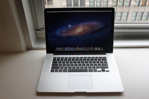 Macbook 13 retina i5 8gb 256gb ssd als nieuw 2014 met bon