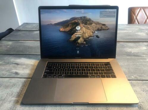 MacBook 15 (2019) i9 Pro Vega 20