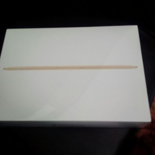 Macbook 2015 12 inch Gold Met Garantie 8 GB RAM 256 SSD