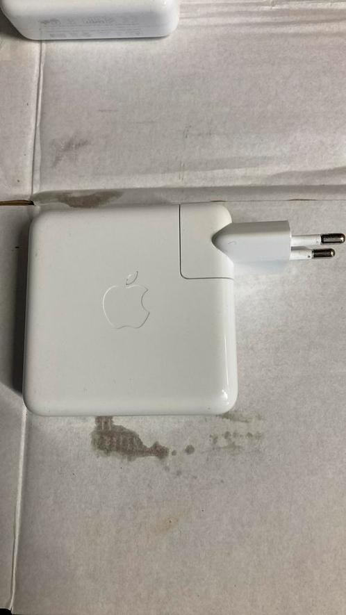 MacBook adapter 61W usb-c