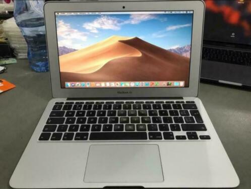 Macbook Air 11 inch a1465 mid 2013 i5 120ssd  Office pakket