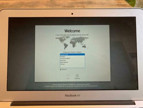 MacBook Air (11-inch, medio 2011)