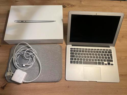 Macbook Air 13 2017 model