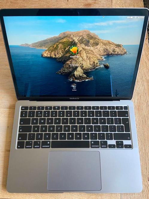 MacBook Air 13 (2020) 8GB256GB space grijs