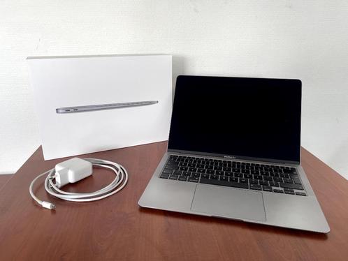 MacBook Air 13 2020 i5 8GB 256GB Space Grey  Gratis Hoesje
