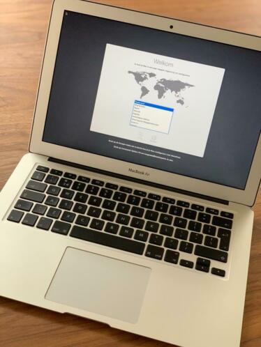 MacBook Air 13, 8Gb, 256Gb, 2 GHz i7 dual core bj 2012