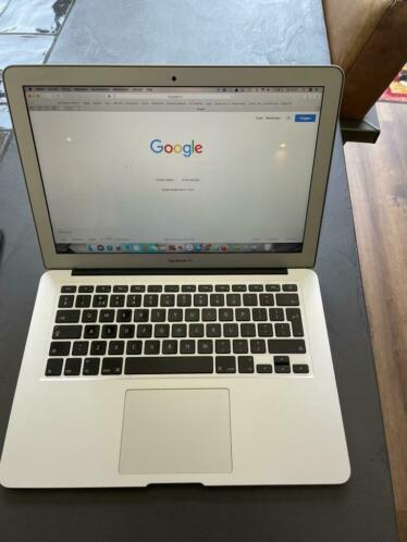 MacBook Air 13 inch 2014