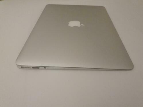 MacBook Air 13-inch 2014