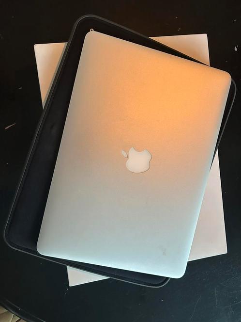 Macbook air 13 inch 2015