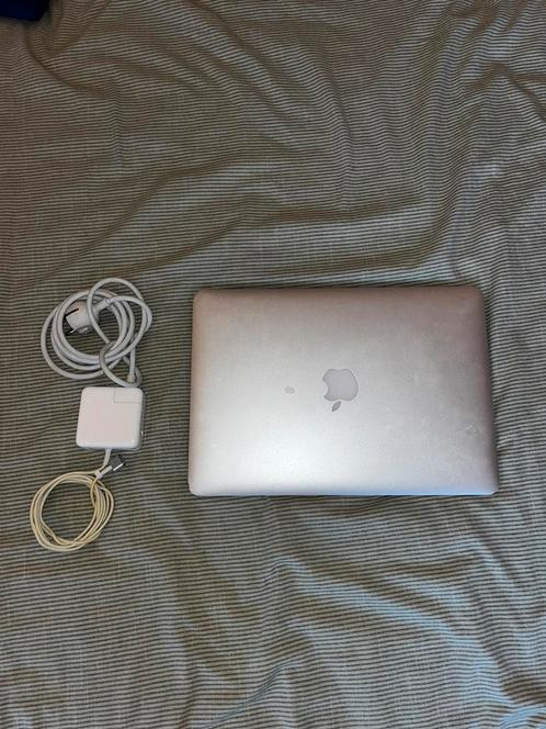 MacBook Air 13-inch 2015