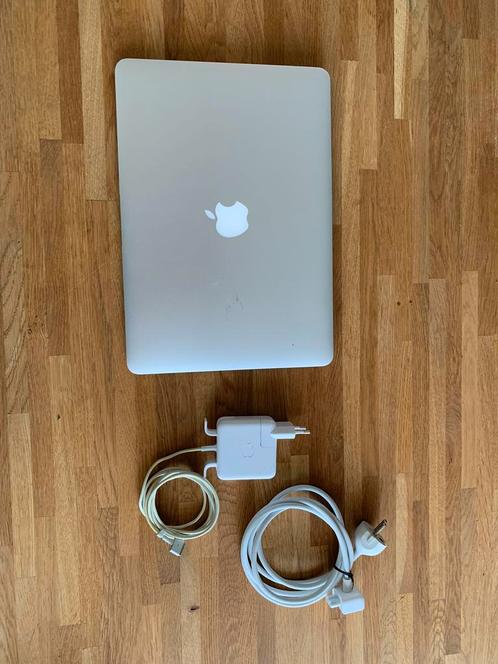 Macbook air 13 inch 2015 model A1466