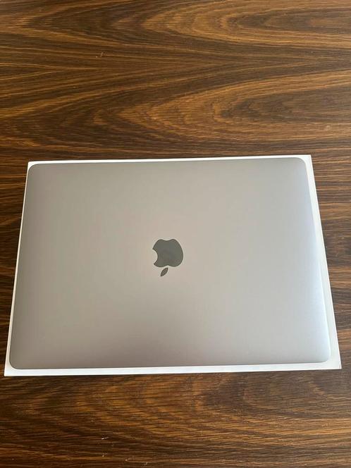 MacBook Air 13 inch 2019 Space Grey