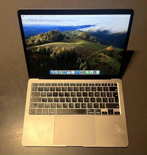 Macbook air 13 inch 2020 8mb i5 250 GB - Top deal