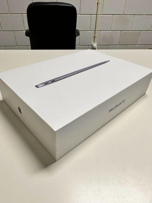 MacBook Air 13 inch 2020  M1  256GB SSD  NIEUWSTAAT