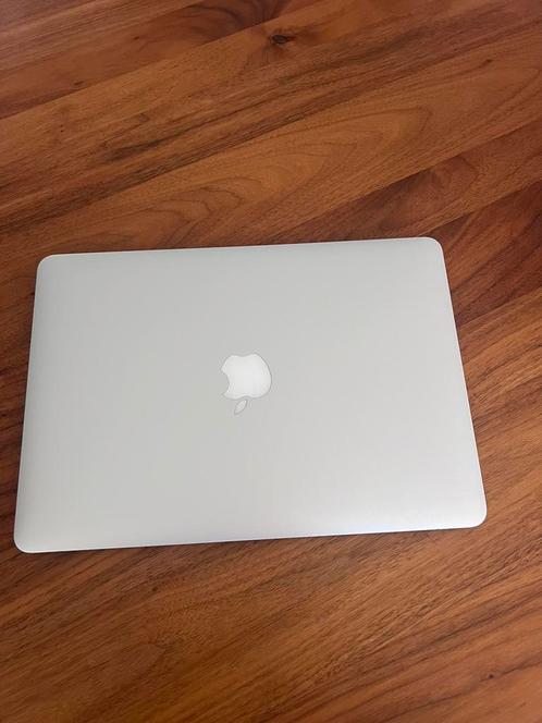 MacBook Air 13 inch early 2015