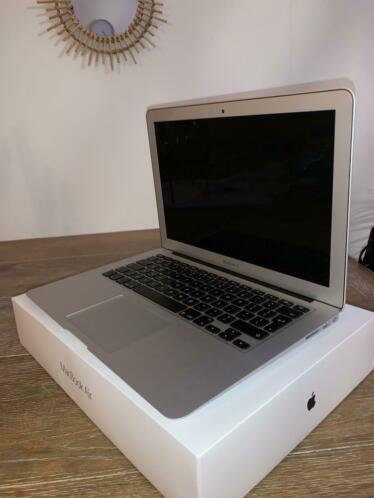 MacBook Air 13 inch ( gekocht op 21092018)