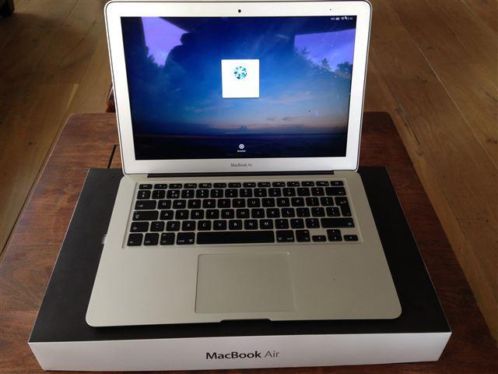 MacBook Air (13-inch, Mid 2011) - 128GB