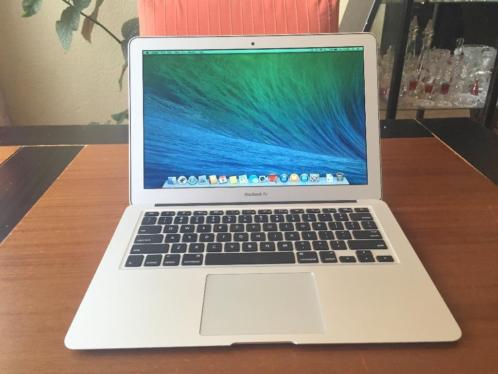 Macbook Air 13034 2015 1.4 I5 8GB256GB SSD Vandaag875