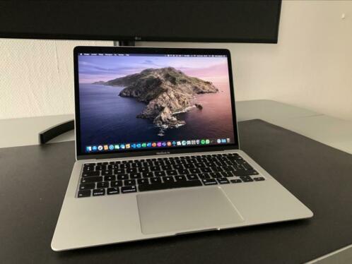 MacBook Air 13034 (2020) - i3 - 1.1Ghz - 256Gb - Silver