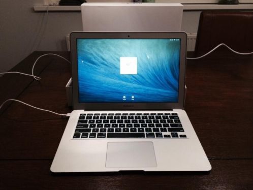 MacBook Air 13034 mid 2012 ( i7, 8GB 265GB SSD)