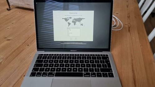 MacBook Air 13.3 inch met Retina display (spacegrijs)