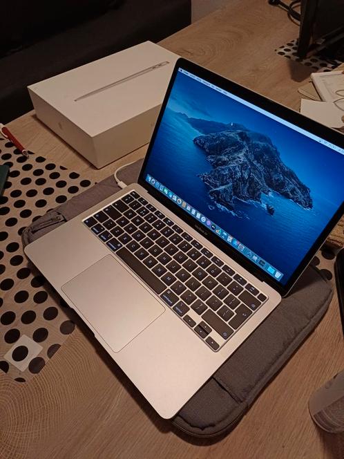 Macbook Air 13,3 Retina i7 QC16GB Ram512GBAankoopbewijs