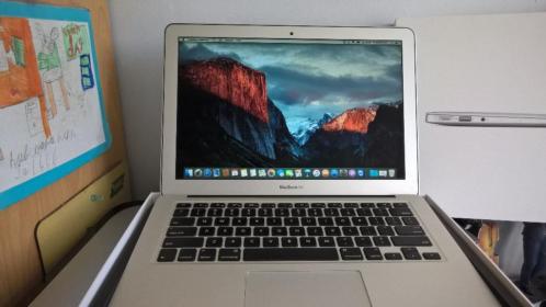 MacBook Air 13.3034 1.3(2.6)GHz, 4GB, 128GB SSD