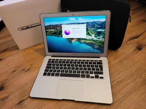 Macbook Air 13quot 2017 (8GB, 128GB SSD)
