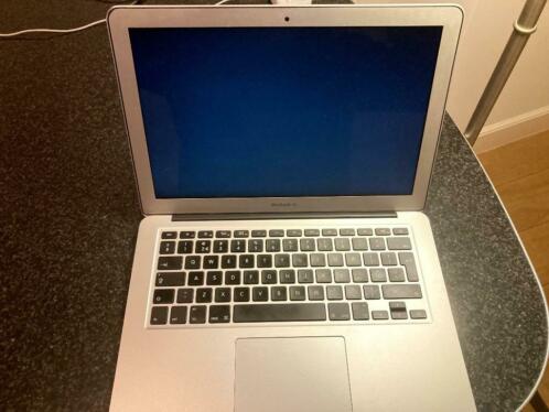 MacBook Air 13quot - Better - 1.8 i5 DC - 8GB - 256GB - HD 6000