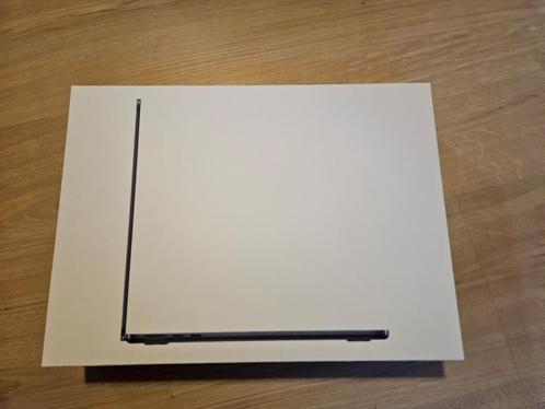 Macbook Air 13quot - M2 - 512GB - 16GB