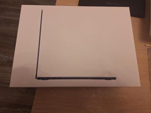 macbook air 15 inch geseald midnight 10-core gpu 16 256 bon