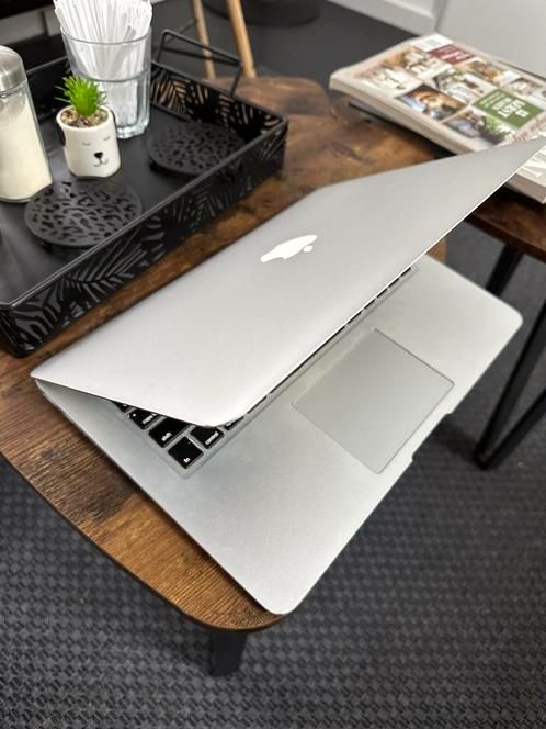 MacBook Air 2012 i5 1,8GHz 8GB Ram 128GB SSD