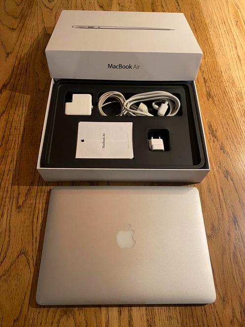 MacBook Air 2013 13 puntgaaf in doos met 256GB flashdrive