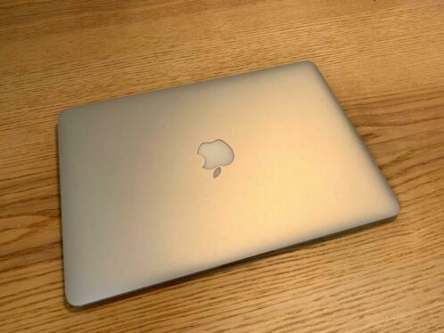 MacBook Air 2015 (13034 8GB RAM 128GB SSD)