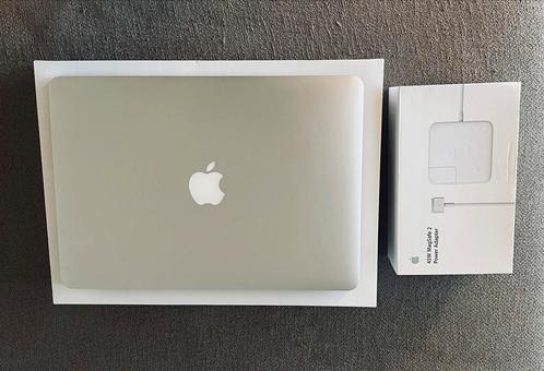 MacBook Air 2017 13 8GB128GB  extra lader