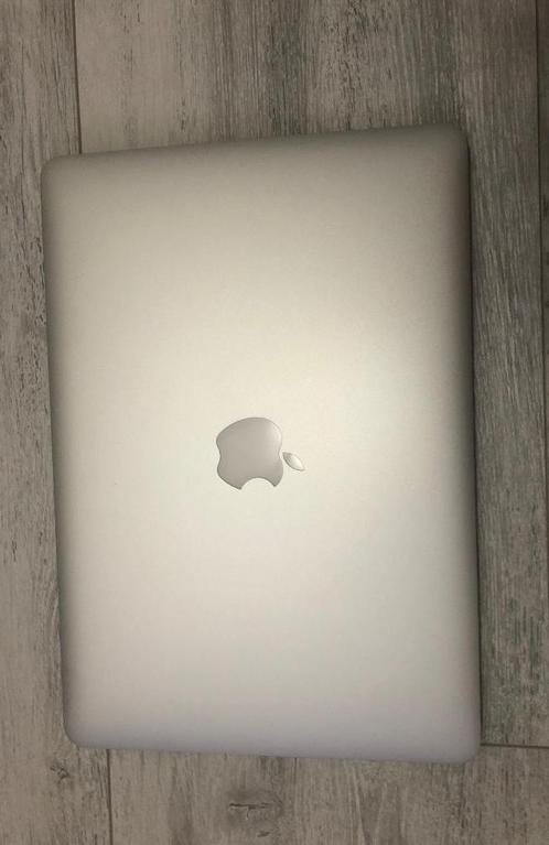 MacBook Air 2017 13 inch 256 GB