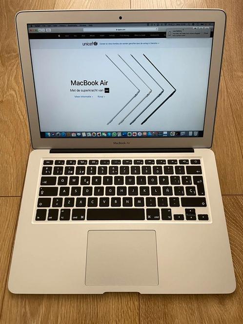 MacBook Air 2017  Intel I5  8GB  128GB  Spanish Keyboard