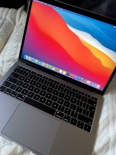 Macbook Air 2018, space grey 256 GB met garantie