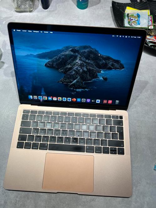MacBook Air 2019, 13 inch, 128GB Rosegold