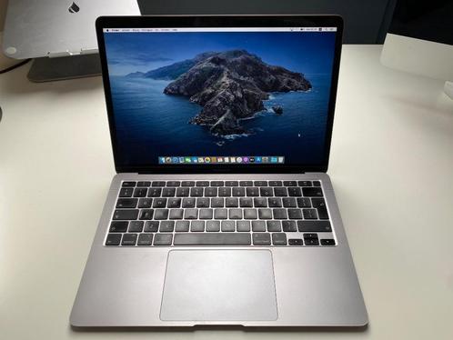 MacBook Air 2020 13 inch 512Gb opslag i7 processor